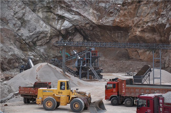 ��ʯ��ɰ���ṹ�򵥲�����������û��ǵ��Ͽ���ϲ��